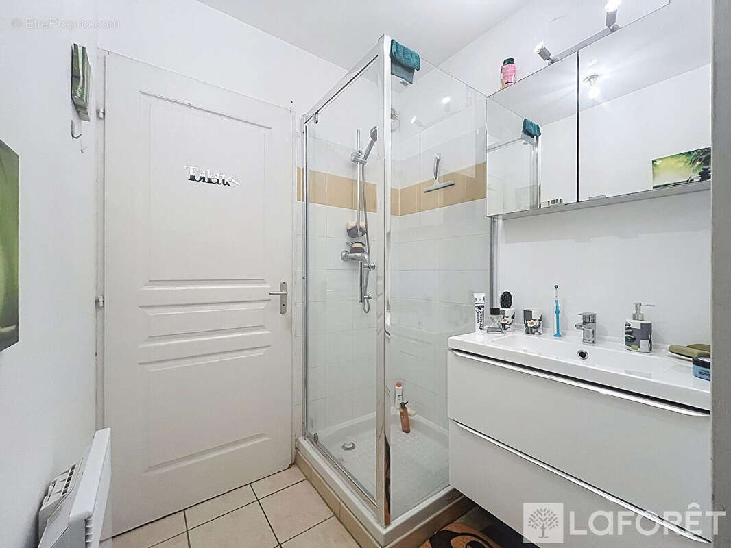 ORANGE CENTRE - Appt 33 m2  - Place de parking - Terrasse - photo 6