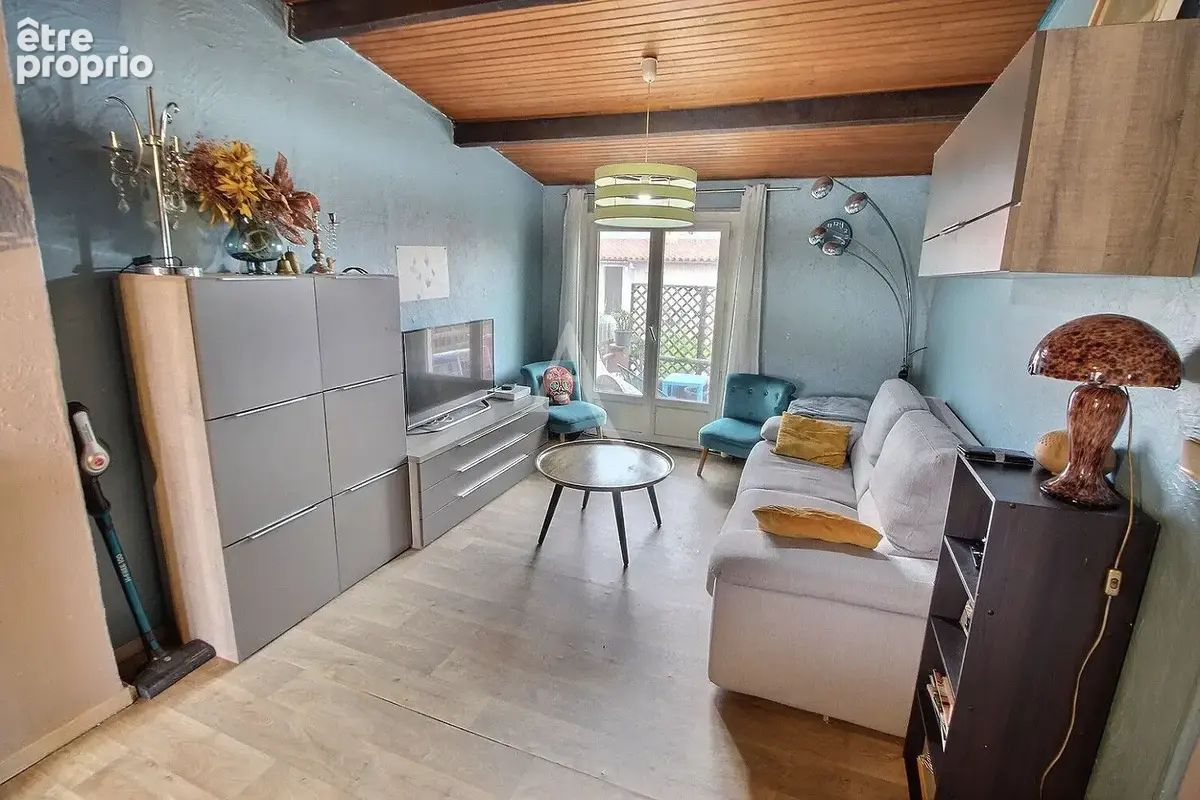 À vendre villa 2 faces distribuant 2 logements avec garage et jardin - photo 13