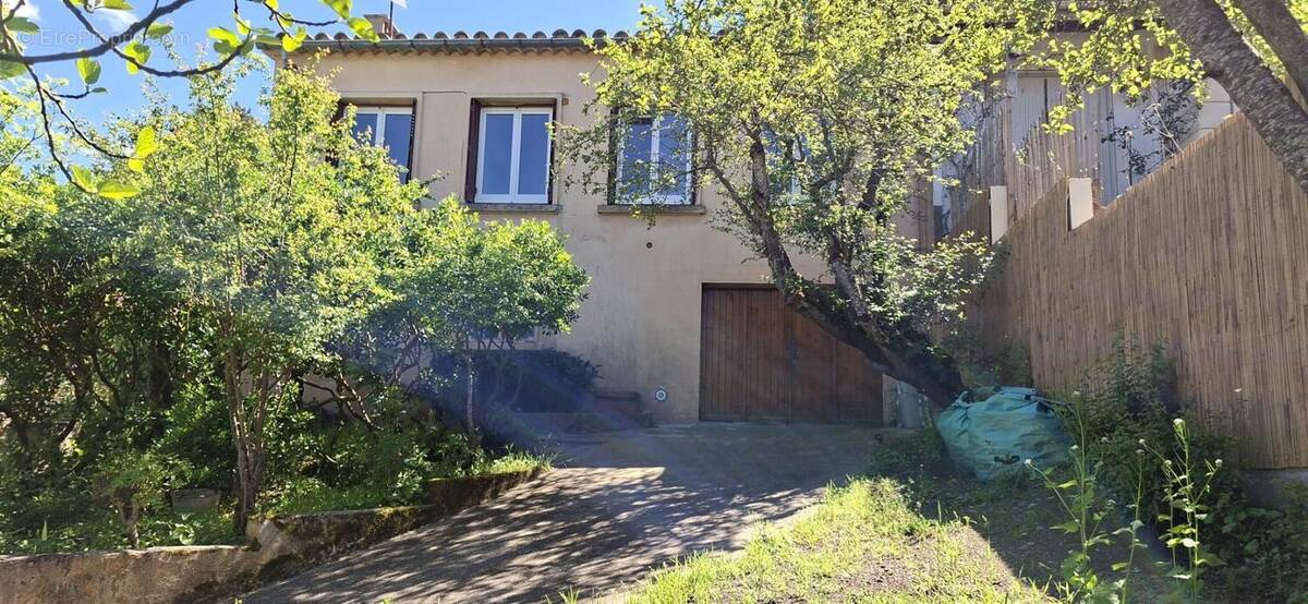 Maison à QUILLAN