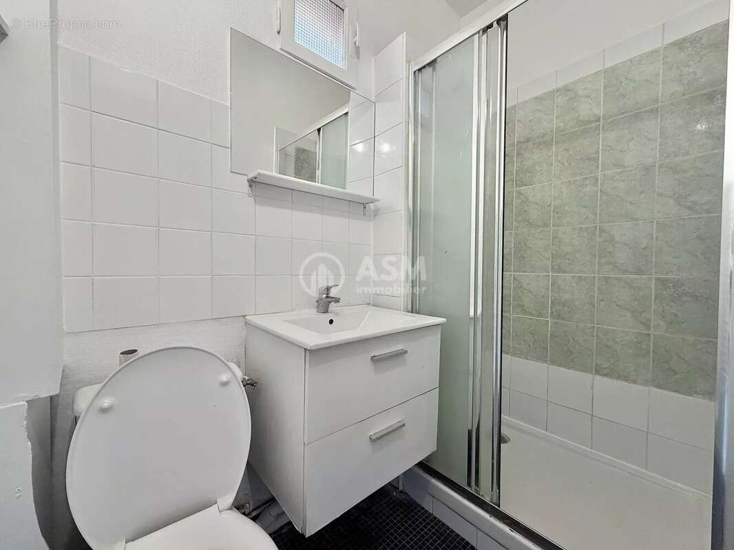 Appartement à LA GARENNE-COLOMBES