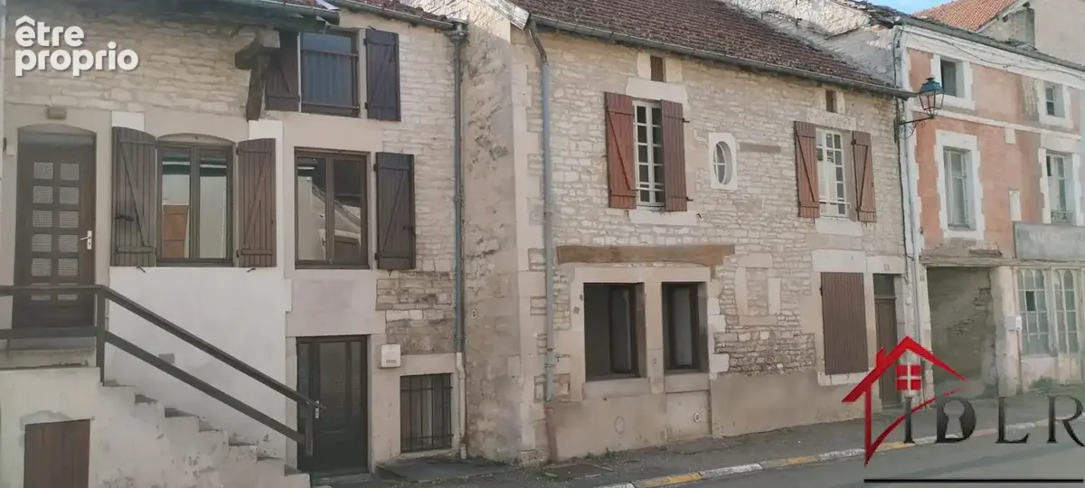 Jolie maison à rénover, sept pièces, 197 mètres arrés habita - photo 1