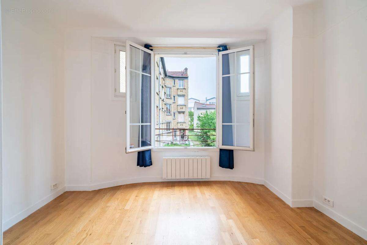 Appartement à COLOMBES