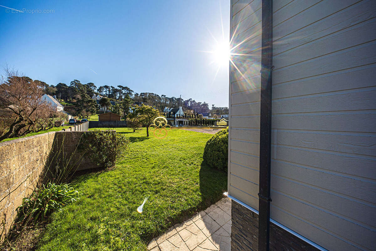 Maison à PLOUGASNOU