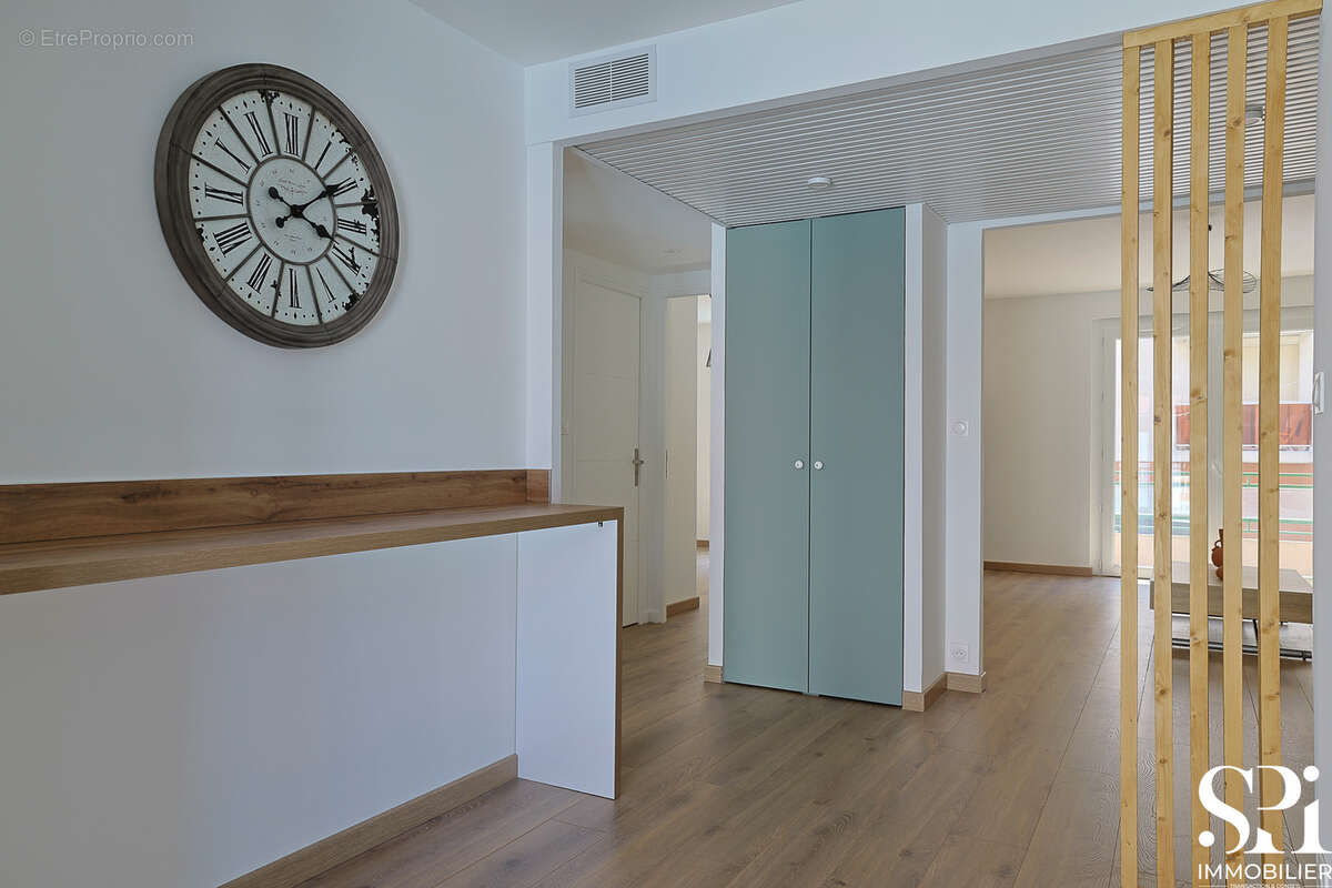 Appartement à HYERES