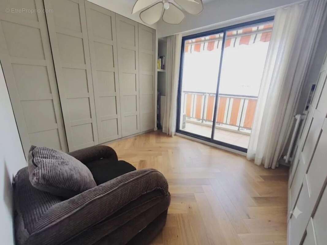 Nice, 4 pieces renove avec terrasse et garage sur bd grosso - photo 16