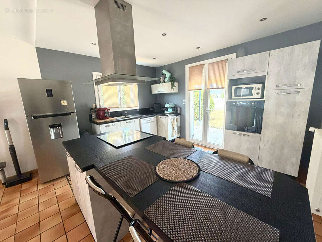 Maison Domerat 4 pièce(s) 117.5 m2 - photo 3