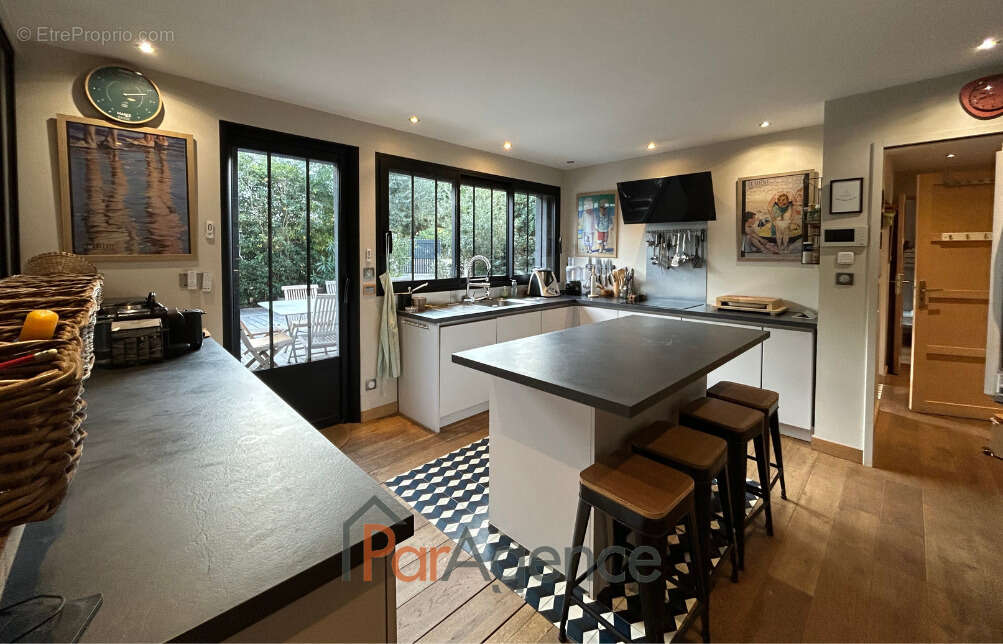 Maison à SAINT-PALAIS-SUR-MER