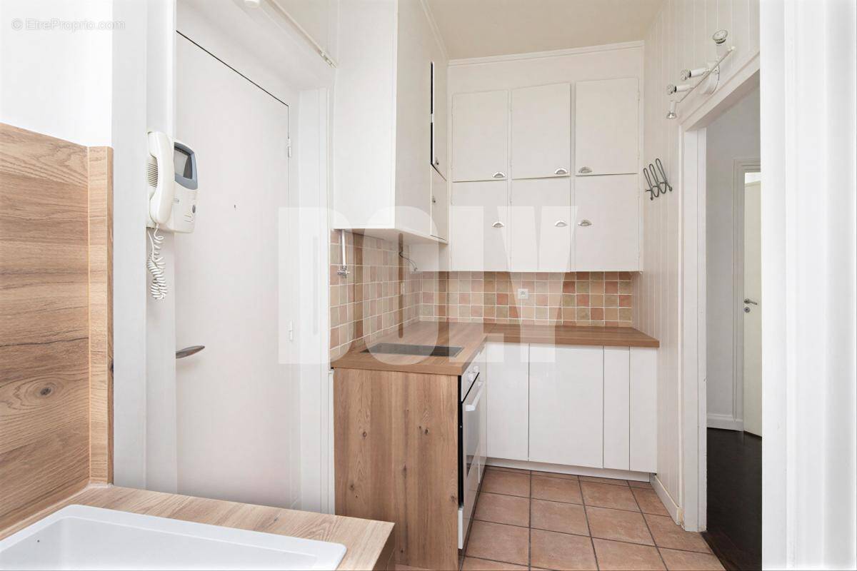 Appartement à PARIS-2E