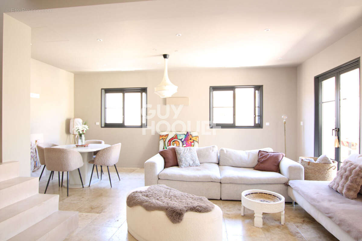 Maison à AVIGNON