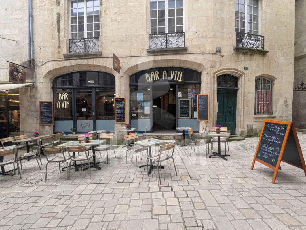 Commerce à PERIGUEUX