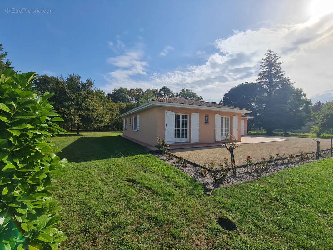 Maison à BELIN-BELIET