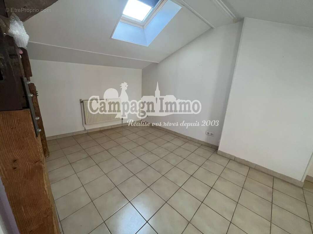 Appartement à PONTCHARRA-SUR-TURDINE