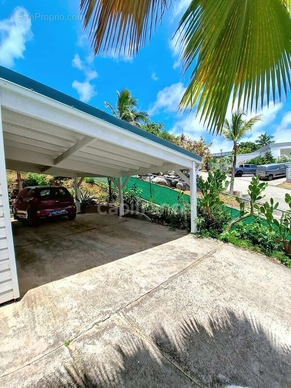 Maison à SAINT-MARTIN