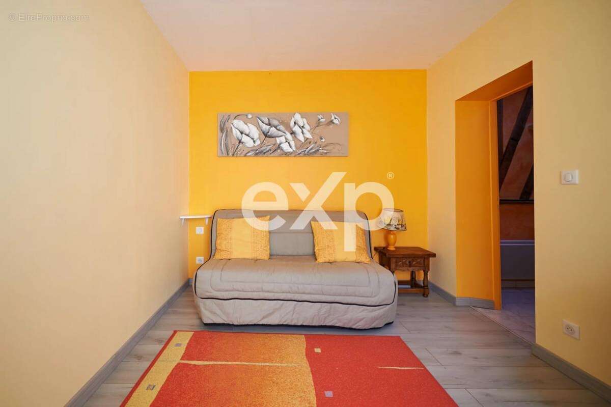 Maison à GRANDVILLIERS