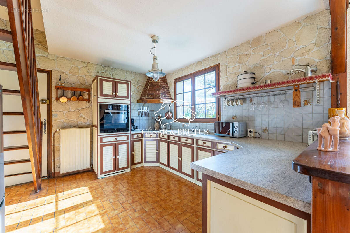 Maison à LE BOUCHAGE