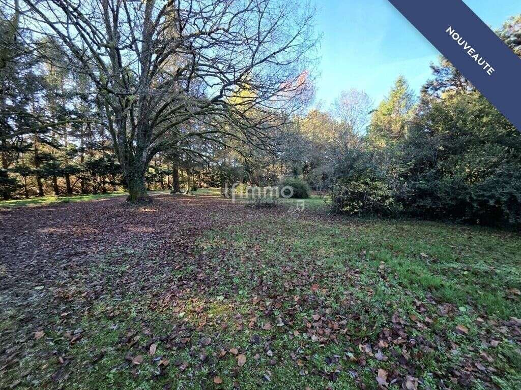 Maison à NOTRE-DAME-DE-SANILHAC