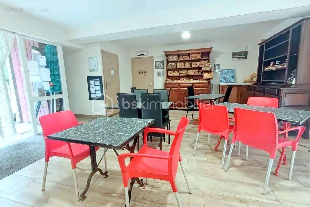 Maison à CETTE-EYGUN