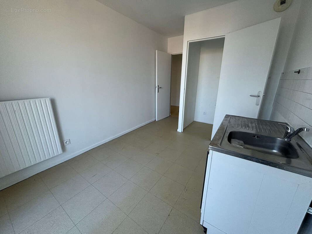 Appartement à PORT-DE-BOUC