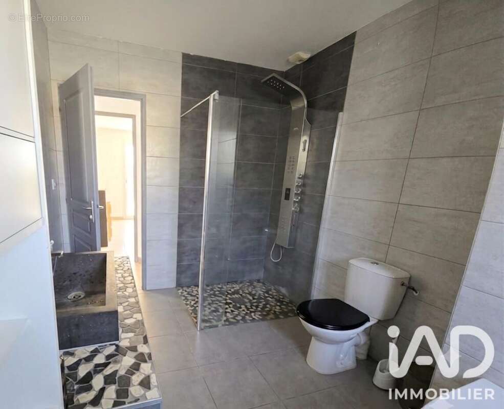 Maison 106 m² à Vacquieres  - photo 9