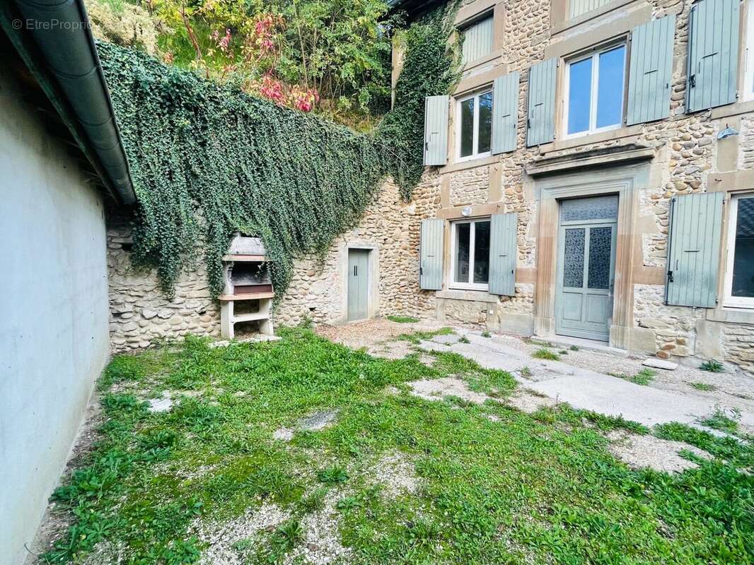 Maison 88 m² à Crepol  - photo 6