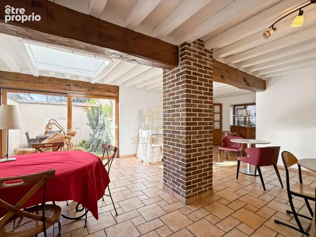 À moins d’1h de Paris – Propriété de charme de 480 m² dont dépendances : un fort potentiel pour un projet de gîte - photo 19