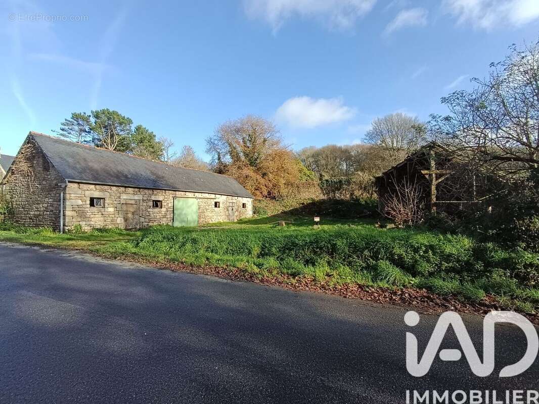 Photo 3 - Maison à LOCRONAN