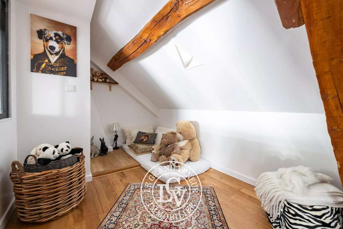 Maison à FONTAINEBLEAU