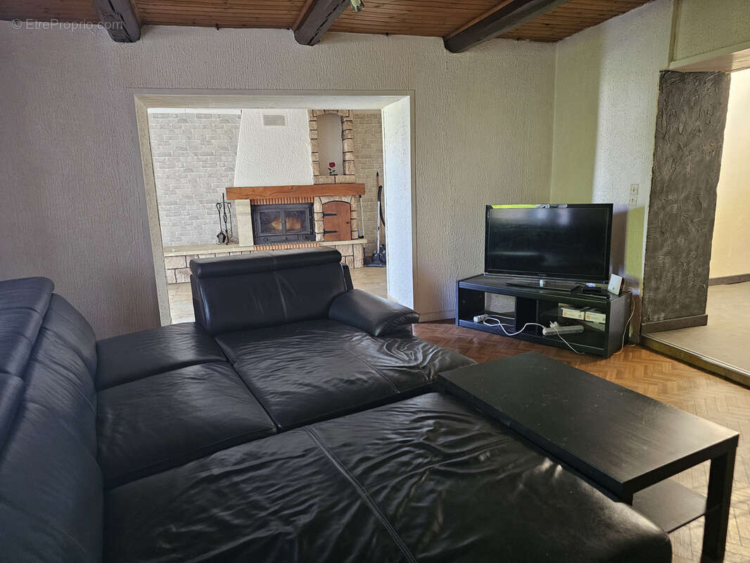 Maison à HUSSIGNY-GODBRANGE