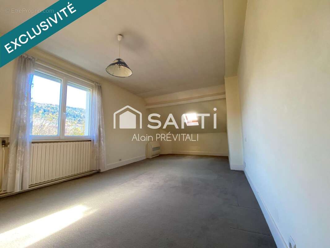 Photo 8 - Maison à OYONNAX