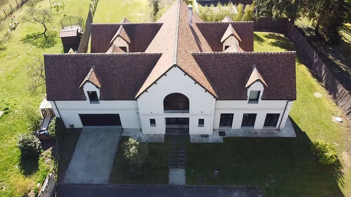 Maison à POIGNY-LA-FORET