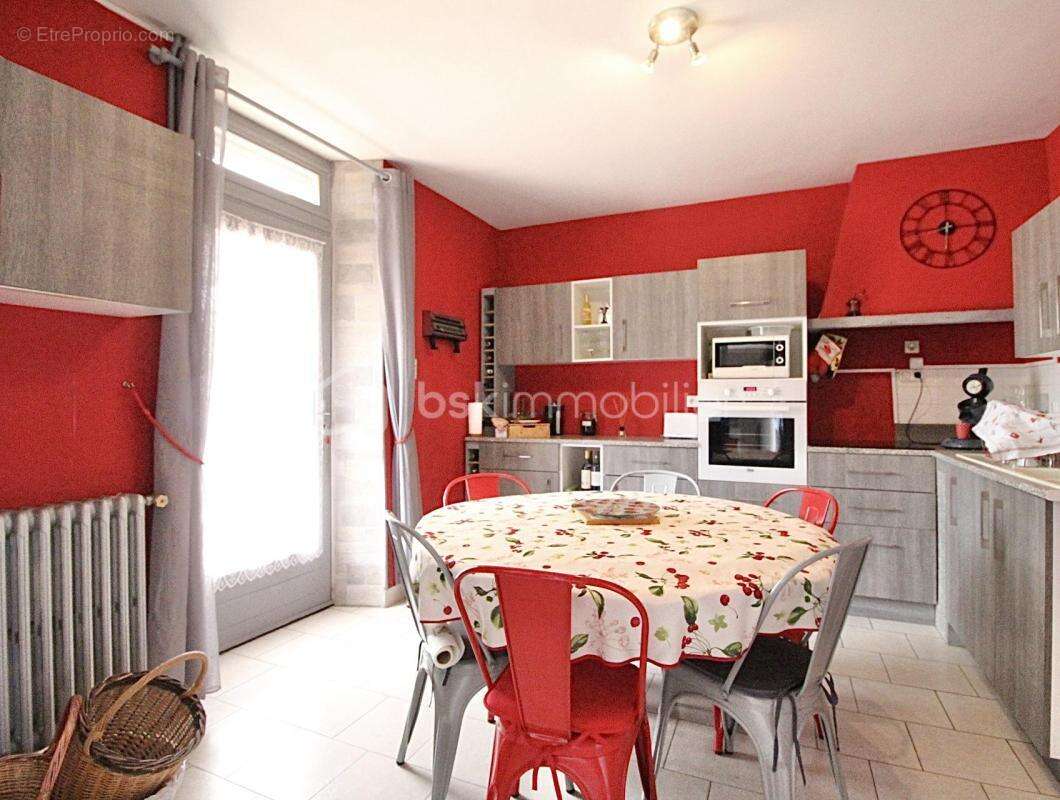 Charmante maison familiale aux beaux volumes - photo 6