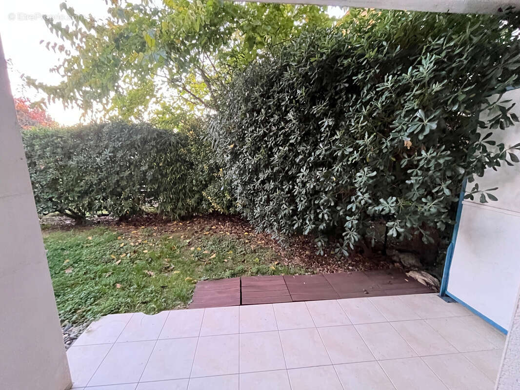 Appartement à FROUZINS