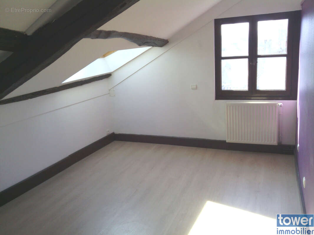 Appartement à VILLEFRANCHE-DE-ROUERGUE