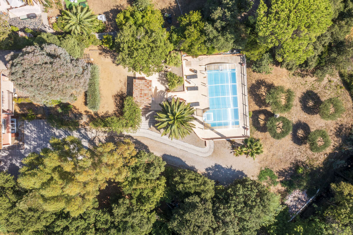 Maison à LA CROIX-VALMER