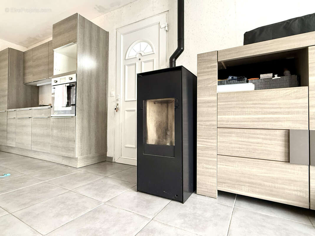 Maison à NEUILLY-SAINT-FRONT