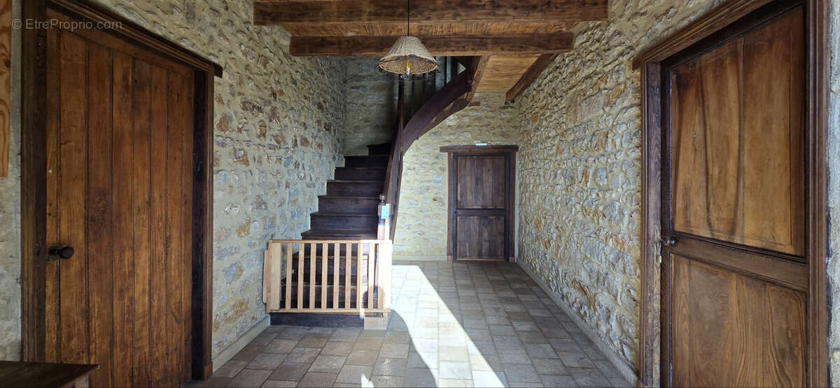 Maison à CEAUX-EN-COUHE