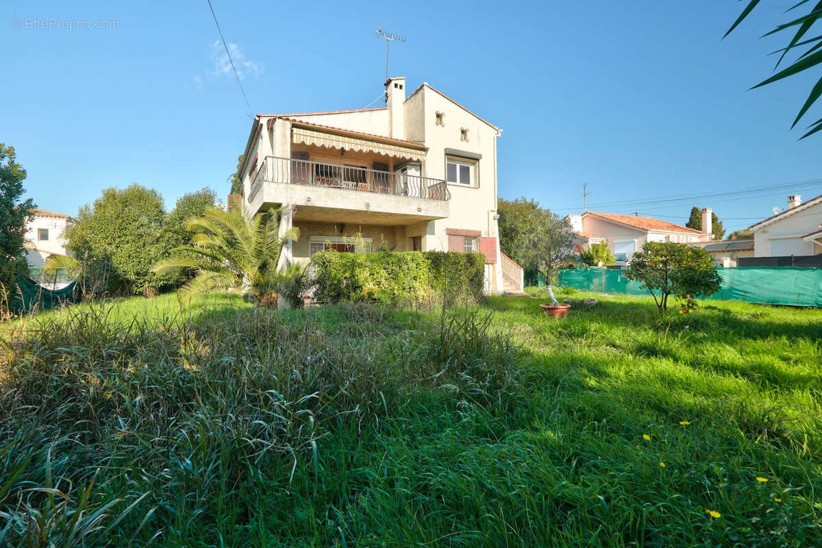 Maison à CAGNES-SUR-MER