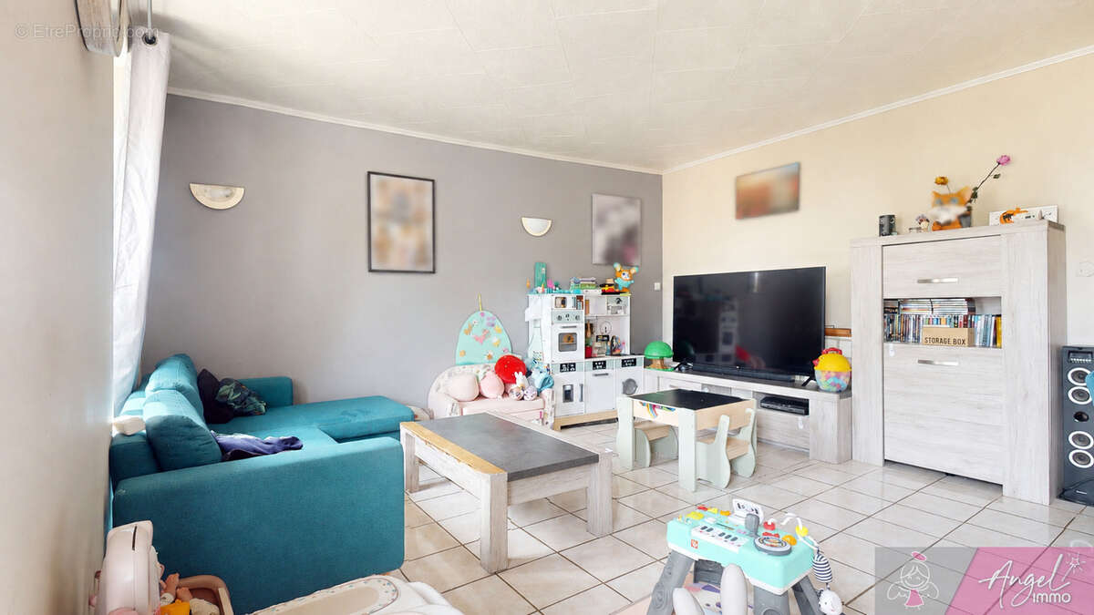Appartement à GENDREY