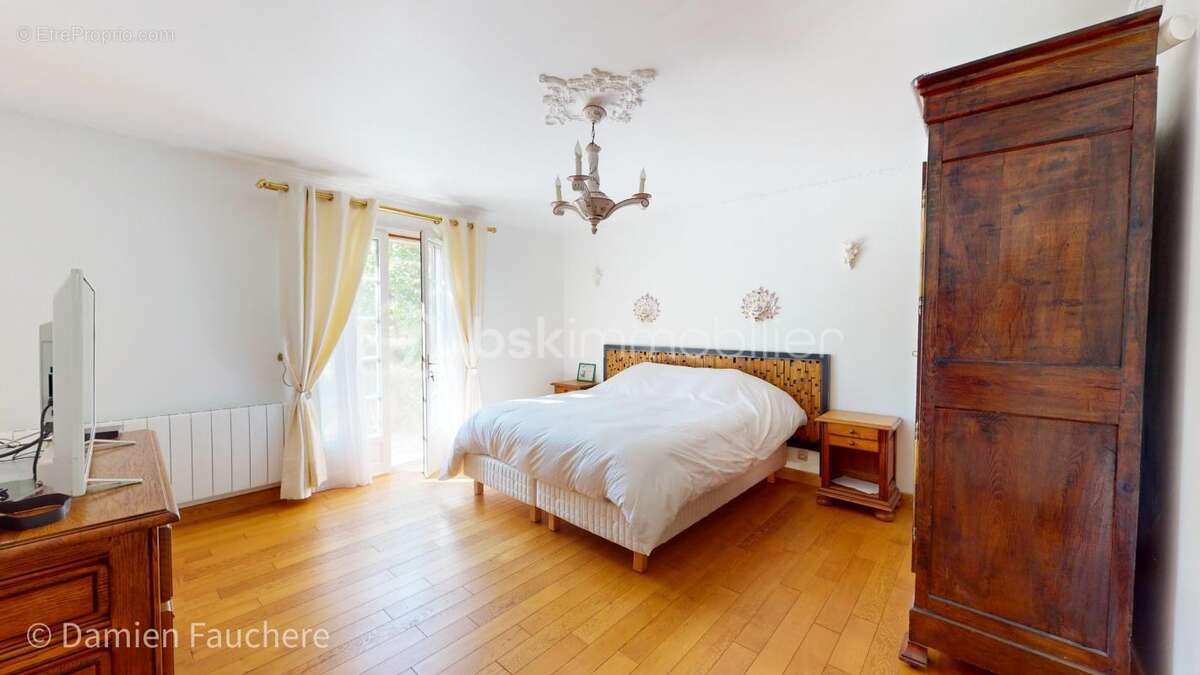 Maison à MILLY-LA-FORET