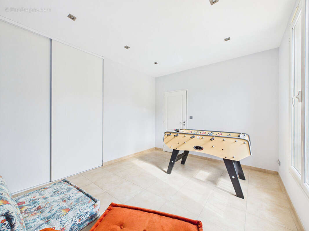 Maison à TOURNON-SUR-RHONE