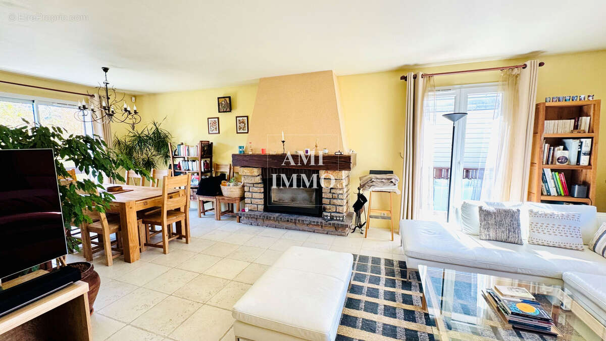 Maison familiale   vue panoramique sur le bois de verrières - photo 12