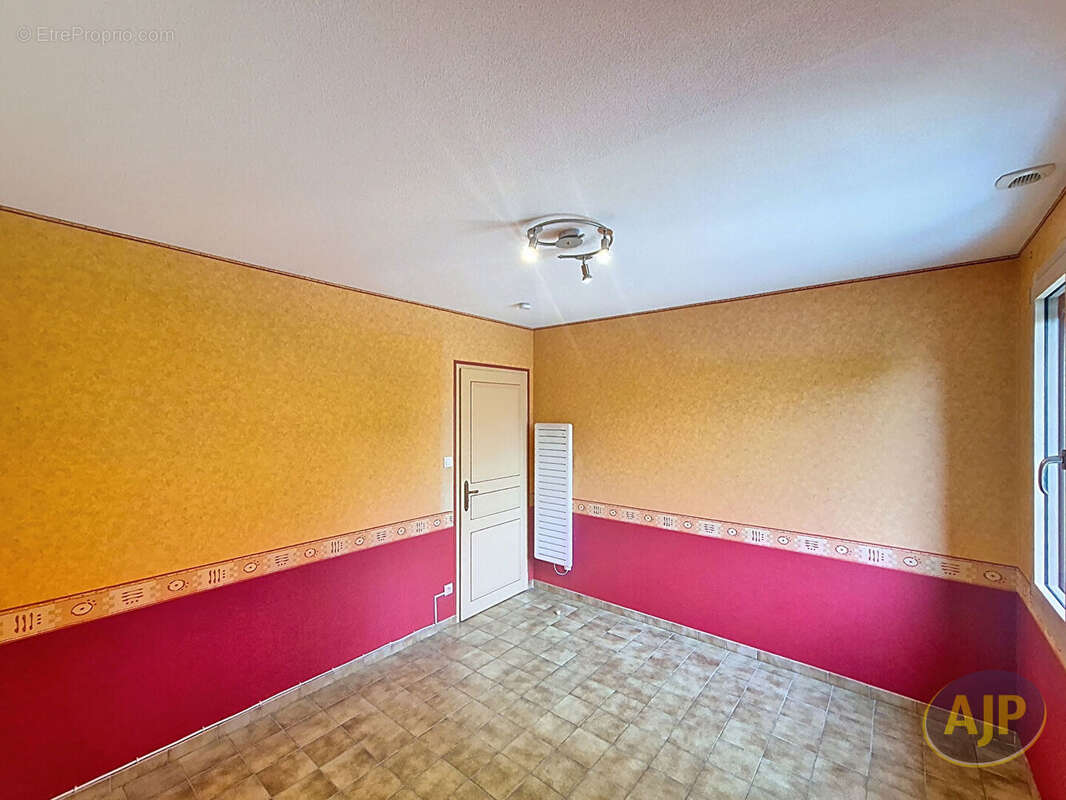 Maison à CHAVAGNES-EN-PAILLERS