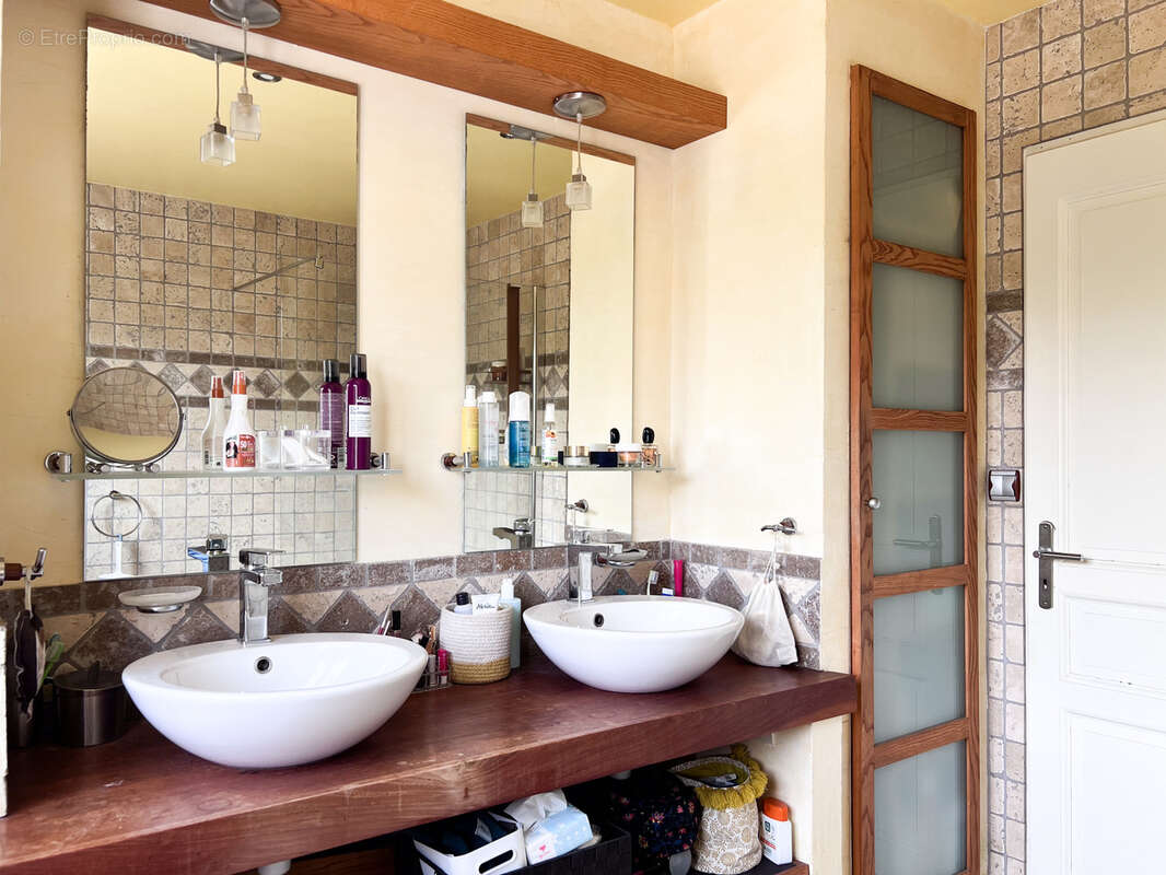 Maison à METZ-TESSY