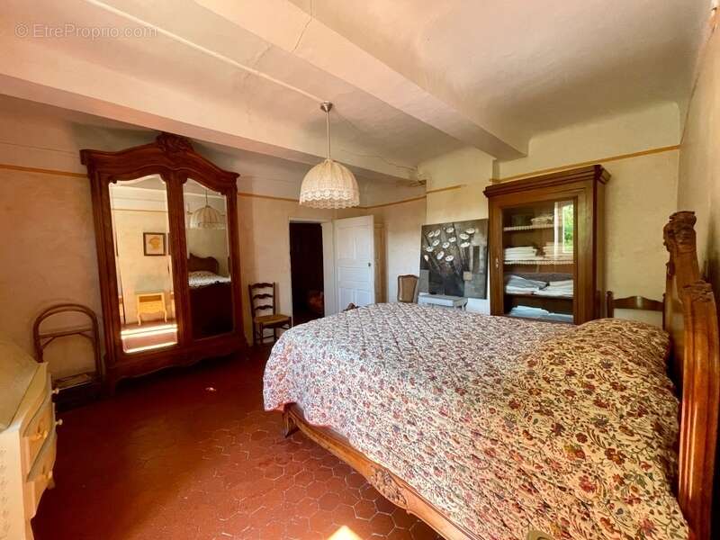 Maison à ROUSSILLON