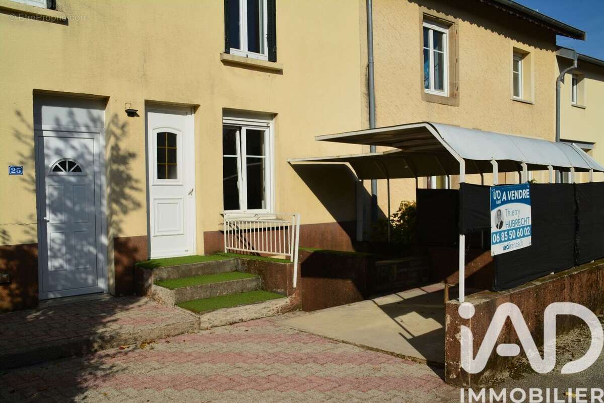 Maison 110 m² à Dombrot-Le-Sec  - photo 2