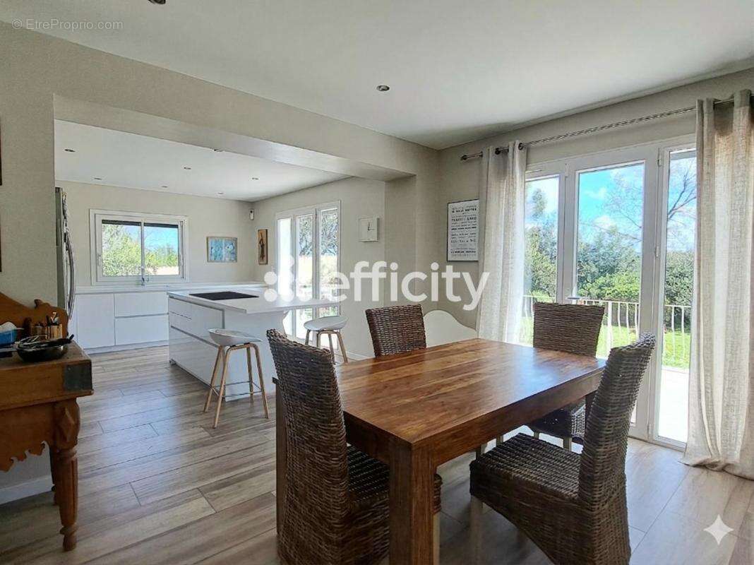 Maison à PRUNELLI-DI-FIUMORBO