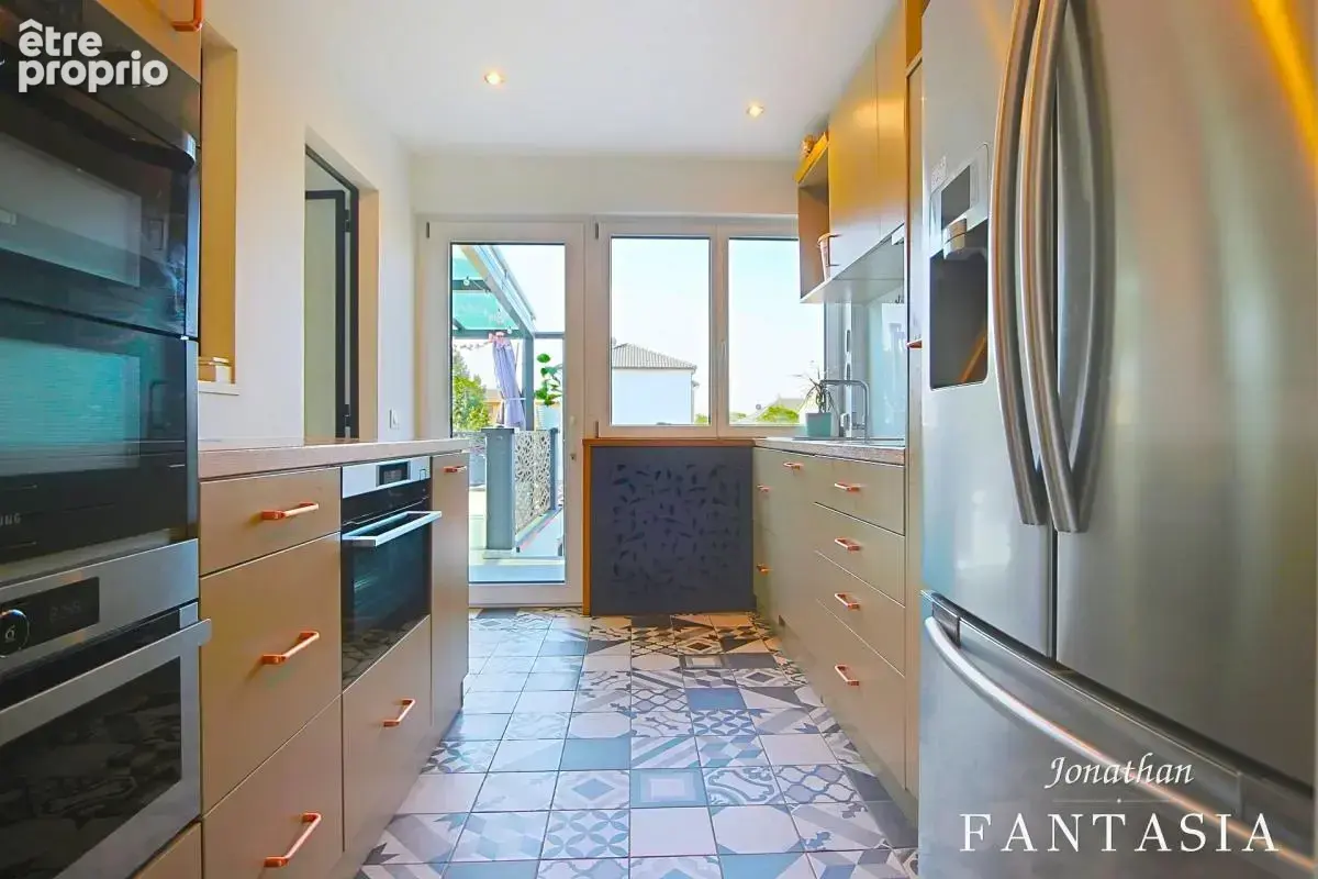 LA MAXE – Maison familiale de 230 m² au sol avec piscine chauffée et généreux espaces extérieurs - photo 47