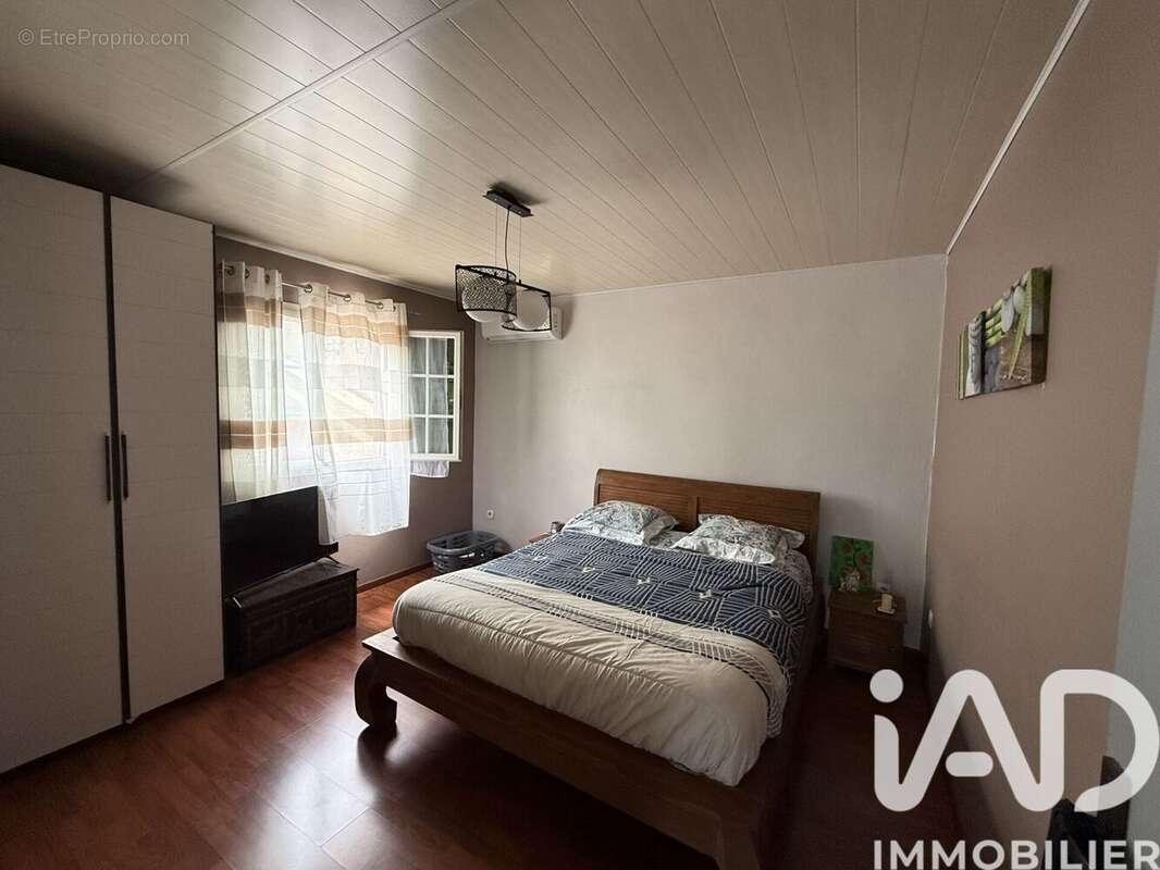 Photo 8 - Maison à SAINT-DENIS