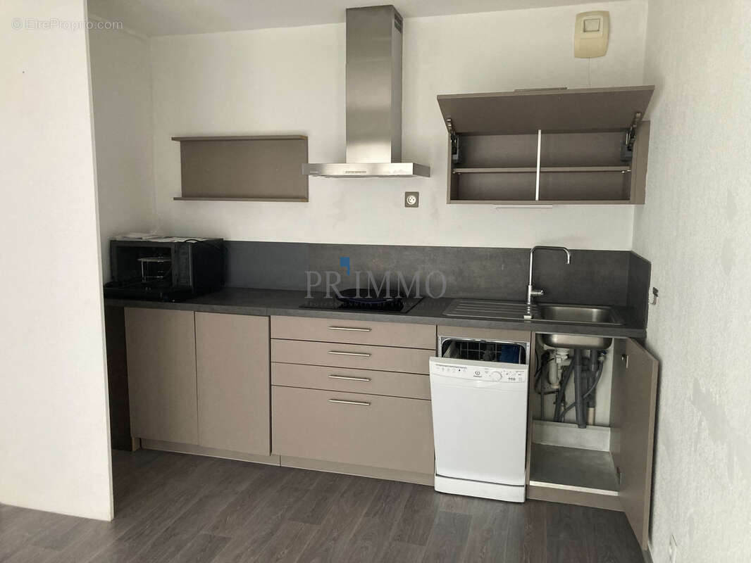 Appartement à PUGET-SUR-ARGENS