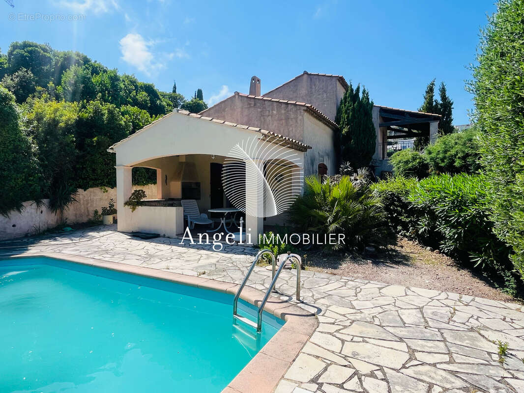Saint-aygulf beau potentiel - photo 5